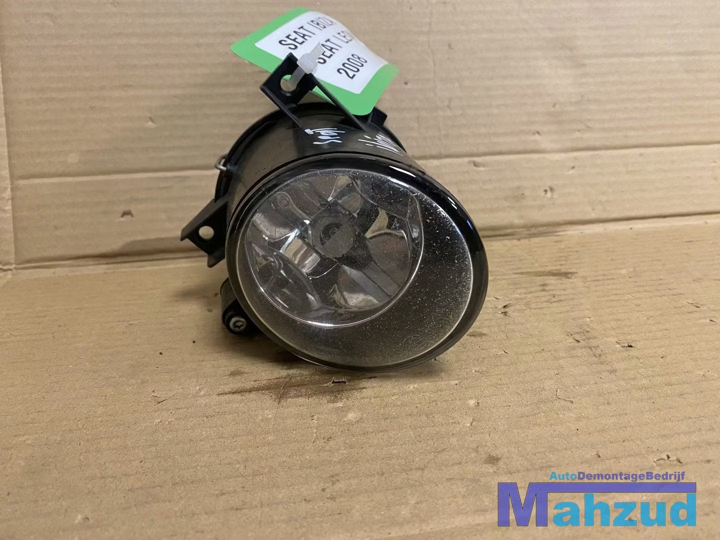 SEAT IBIZA 3 LEON Links mistlamp 2004-2011, Autovia A-2, Km 585 585
08760  Martorell, ES, SEAT S.A., Utilisé, Customercare@seat.es