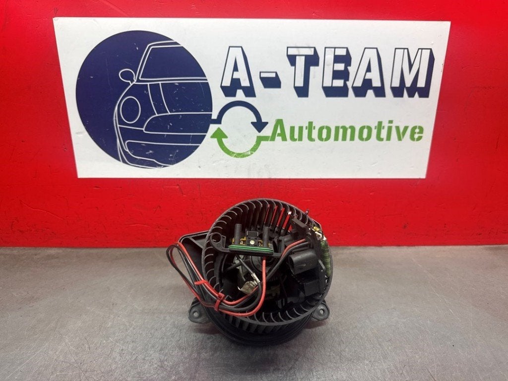 KACHEL VENTILATORMOTOR Nissan Primastar (01-2002/12-2006), Gebruikt, Germany@nissan-services.eu, Kronenweg 38
50389  Wesseling, DE