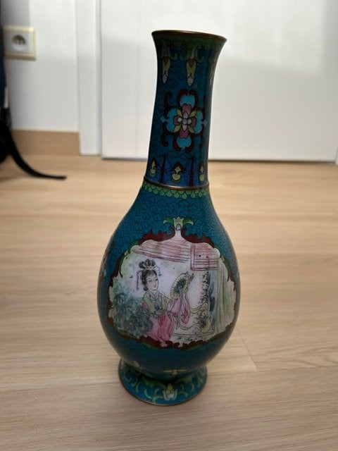 Chinese cloisonné vaas, Antiek en Kunst, Ophalen of Verzenden