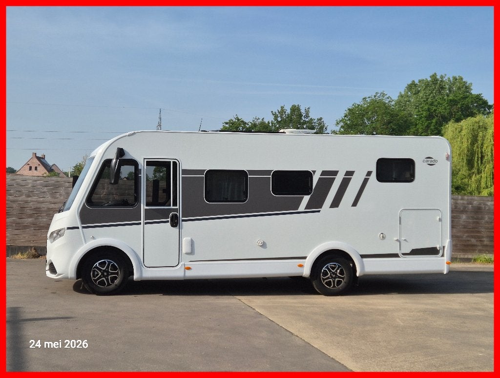 Carado (Hymer) i338 pro plus automaat, Caravanes & Camping, Camping-cars, Jusqu'à 4, 6 à 7 mètres, Siège standard, Fiat