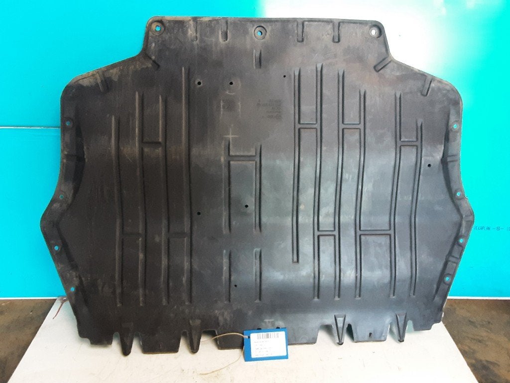 CACHE SOUS MOTEUR Audi A3 (8P1) (1K0825237AG), Mevr. I. Hauben, Audi, Utilisé, Rue de l'Espoir 34 34
4030  GRIVEGNÉE, BE