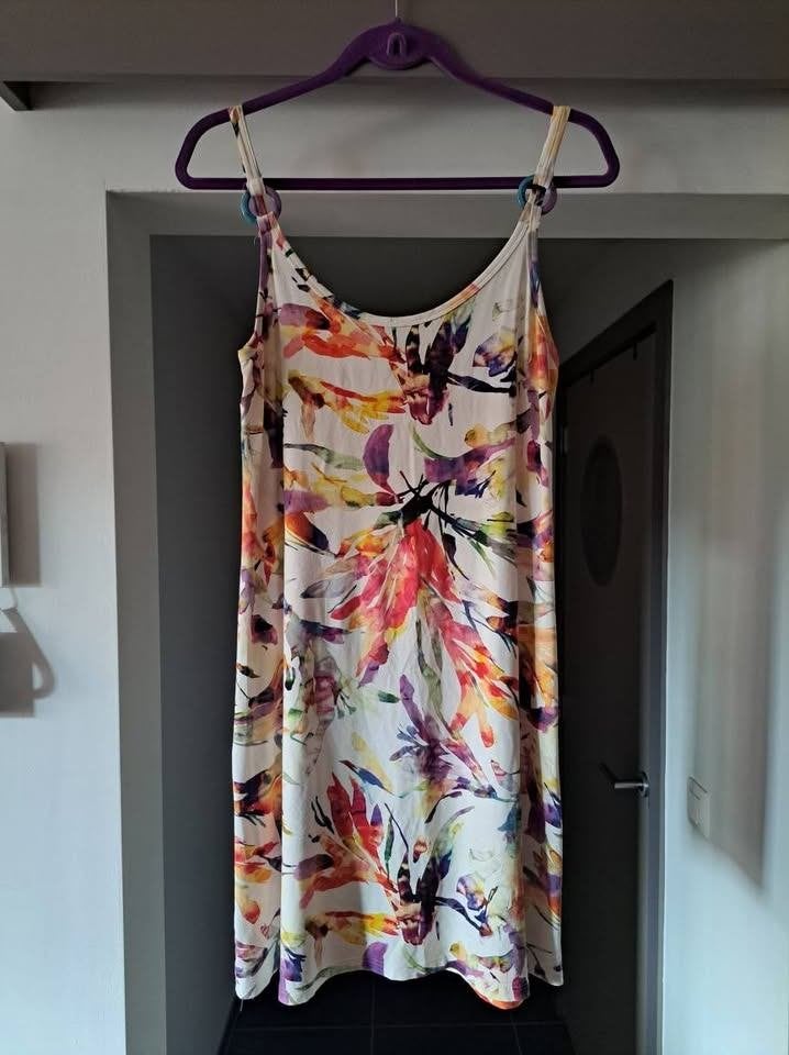 Avet, jurk zomer, strandjurk, zonnejurk, mt M, Kleding | Dames, Jurken, Ophalen of Verzenden, Zo goed als nieuw, Maat 38/40 (M)
