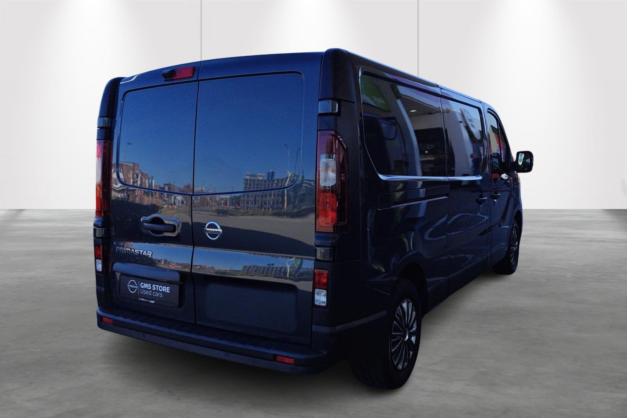 Nissan Primastar L2H1 2.0 dCi 150 N-Connecta 3.0T - incl 2 j, Auto's, Voorwielaandrijving, 4 deurs, Stof, Gebruikt