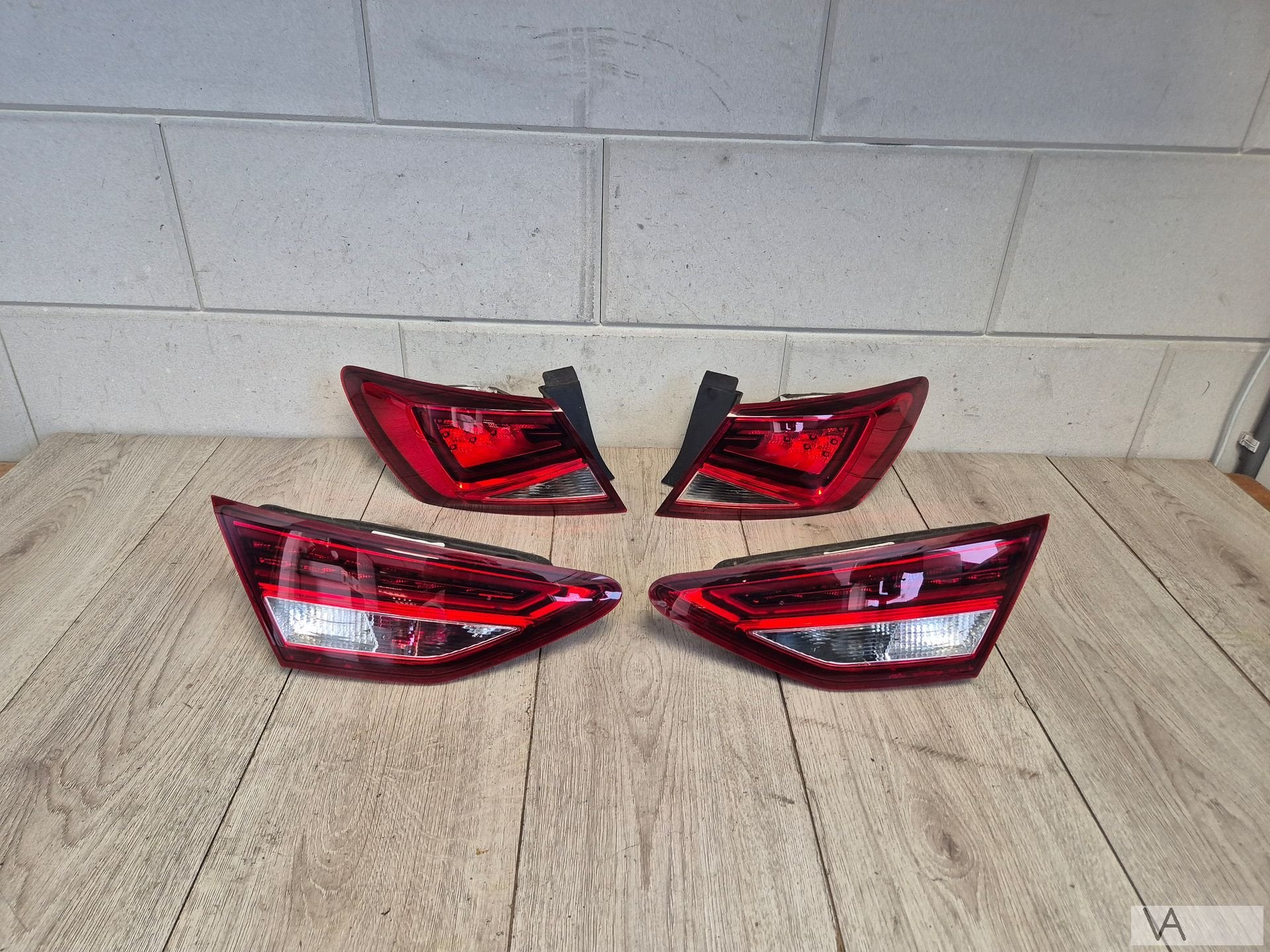 Achterlicht set van 4 voor Seat Leon 5f 2013 - 2020 LED €250, -, Utilisé, -, Seat