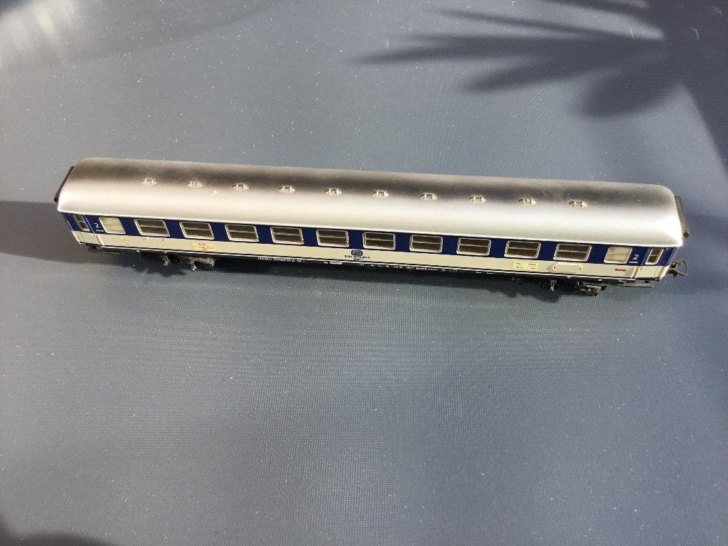Märklin 4092 H0 2e klasse van de DB + verlichting, Hobby en Vrije tijd, Wisselstroom, Wagon, Ophalen of Verzenden, Zo goed als nieuw