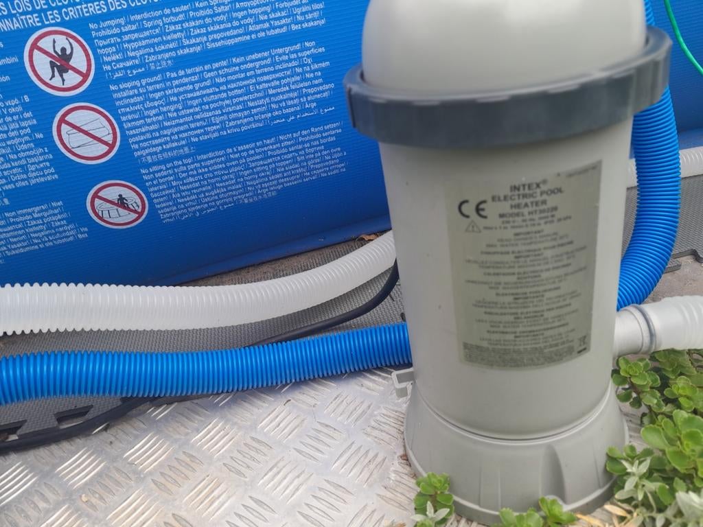 Intex opbouwzwembad, Ophalen, Filter