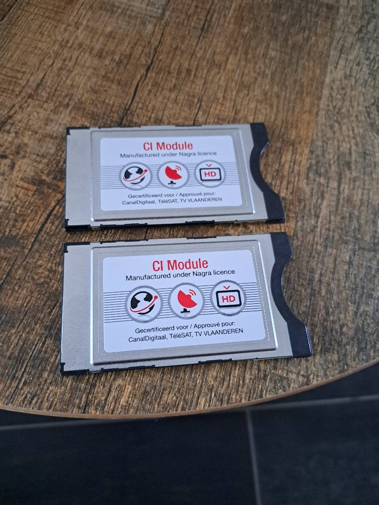 C I modules tv vlaanderen, Audio, Tv en Foto, Schotelantennes, Ophalen, Zo goed als nieuw, (Schotel)antenne, Overige merken
