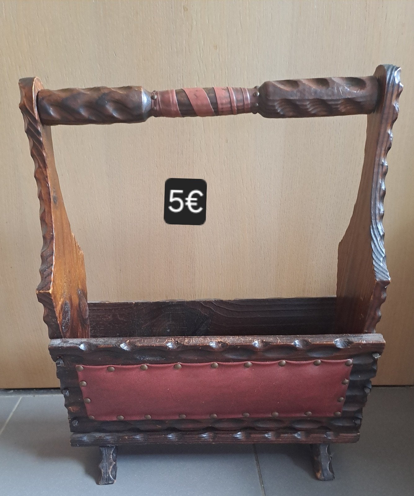 Krantenbak, Corbeille à journaux, Enlèvement