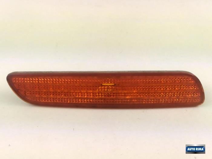Bumper Reflector rechts-voor van een Volvo V40, Gebruikt, -, -, Ophalen of Verzenden