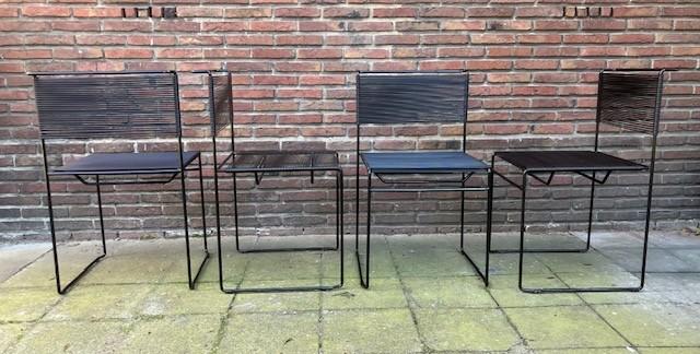 4 vintage design Spaghetti stoelen zwart - Belotti, Huis en Inrichting, Stoelen, Ophalen, Gebruikt, Zwart, Vier