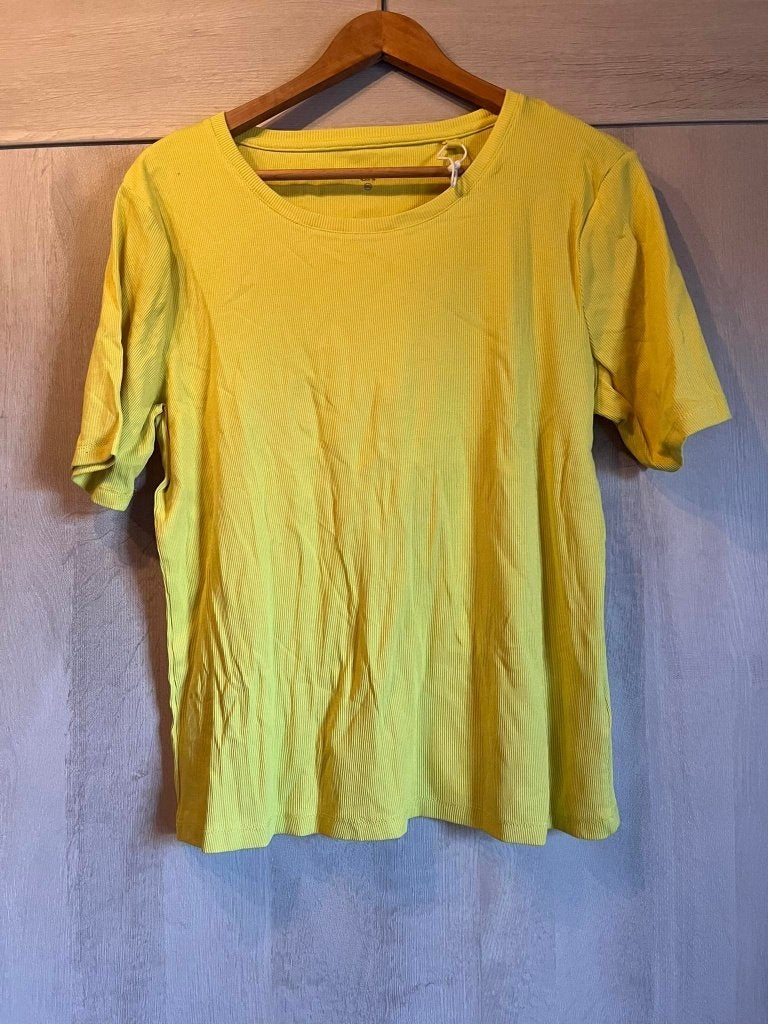tshirt geel c&a xxl 48-50, Kleding | Dames, Ophalen of Verzenden, Gedragen, Geel, Shirt of Top