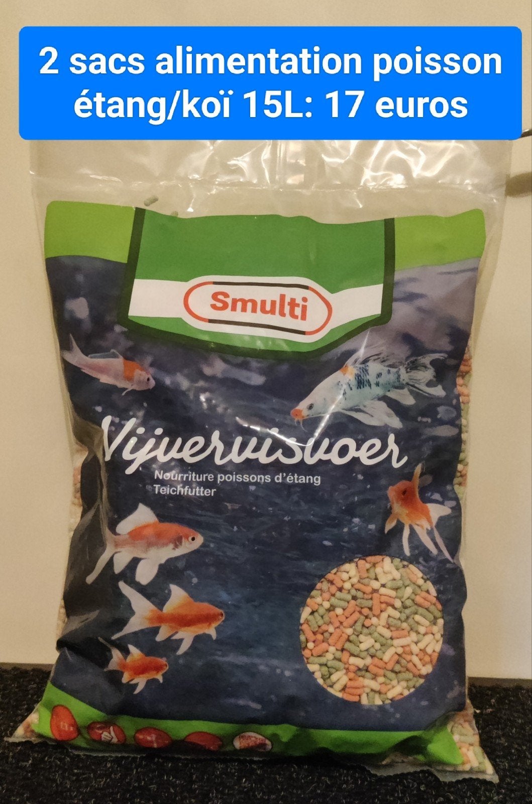 2 voerzakken voor koi en vijvervissen, Dieren en Toebehoren, Ophalen