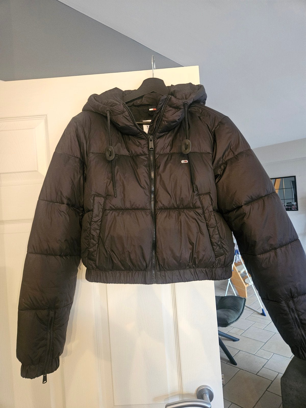 Tommy Jeans winterjas te koop (maat L), Ophalen, Zwart, Maat 42/44 (L), Nieuw