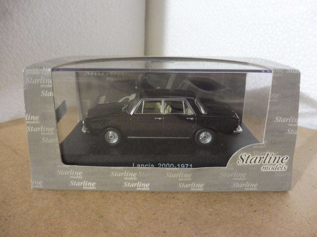 1:43 Starline 509022 Lancia 2000 Berlina 1971 Brown Paroli, Ophalen of Verzenden, Zo goed als nieuw, Auto, Starline