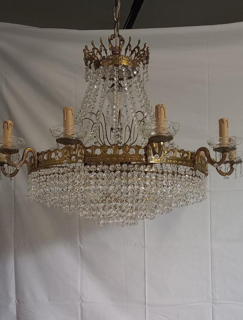 Kroonluster, Enlèvement