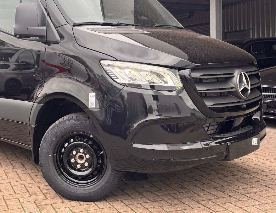 Pare choc sprinter avec calandre, Auto-onderdelen, Ophalen, Voor, Mercedes-Benz, Nieuw
