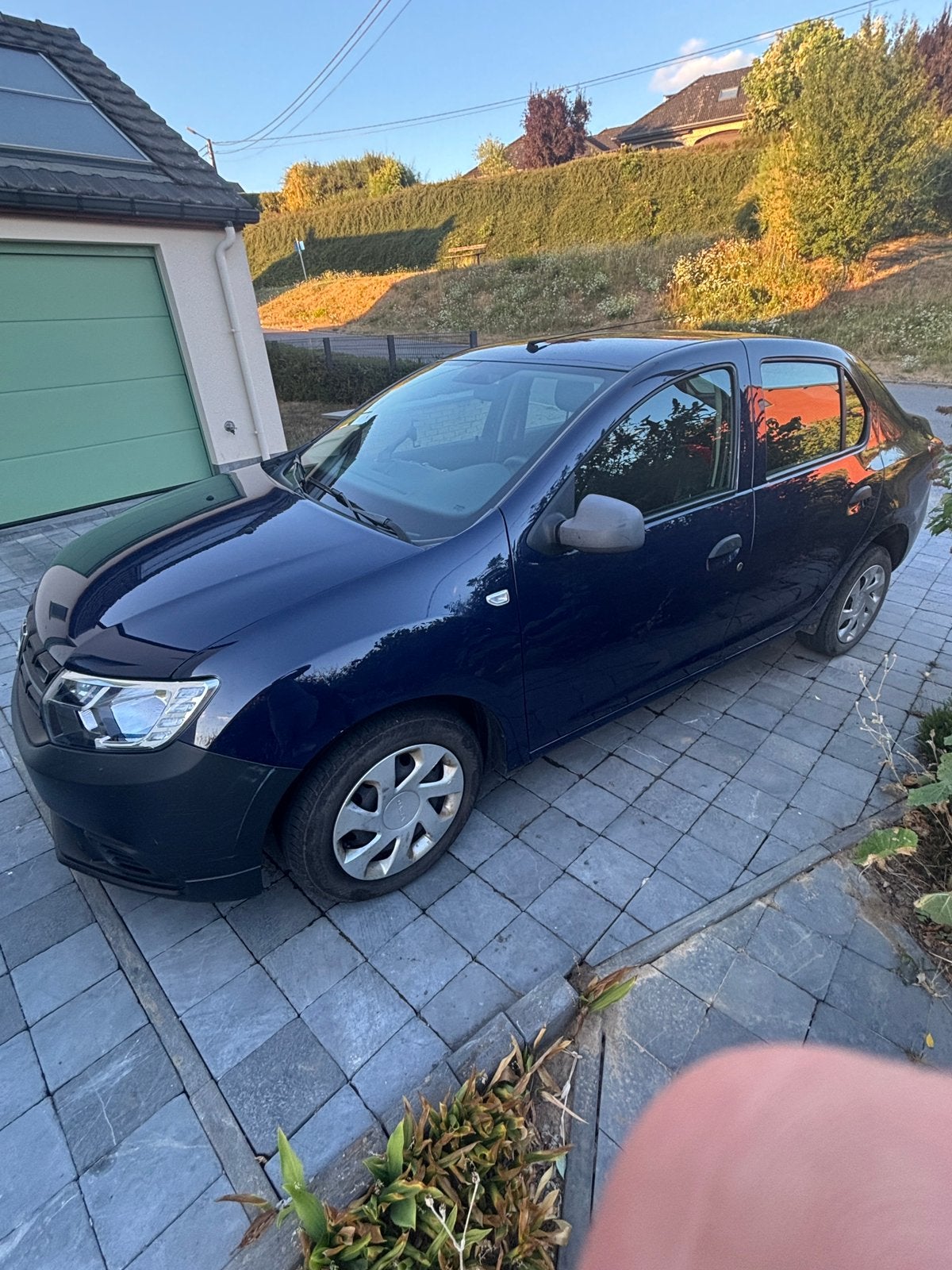Dacia logan 1.0 SCe 75 access, Autos, Achat, Euro 6, Boîte manuelle, Logan