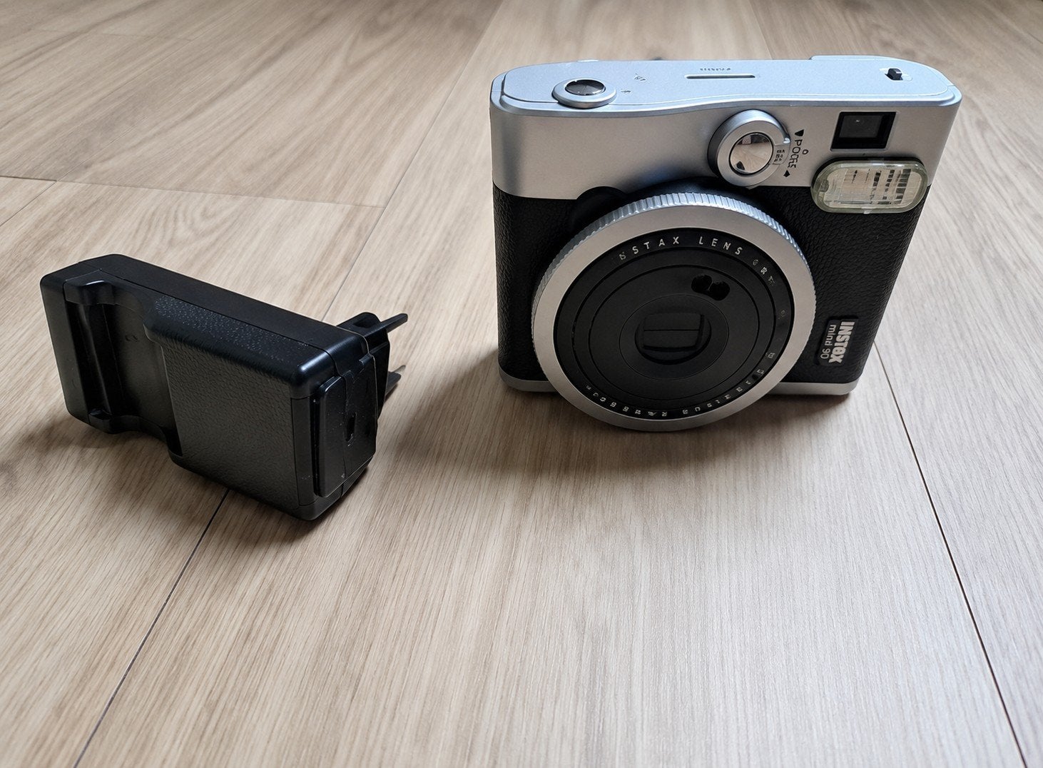 Instax mini 90 neo classic, Audio, Tv en Foto, Fotocamera's Analoog, Ophalen