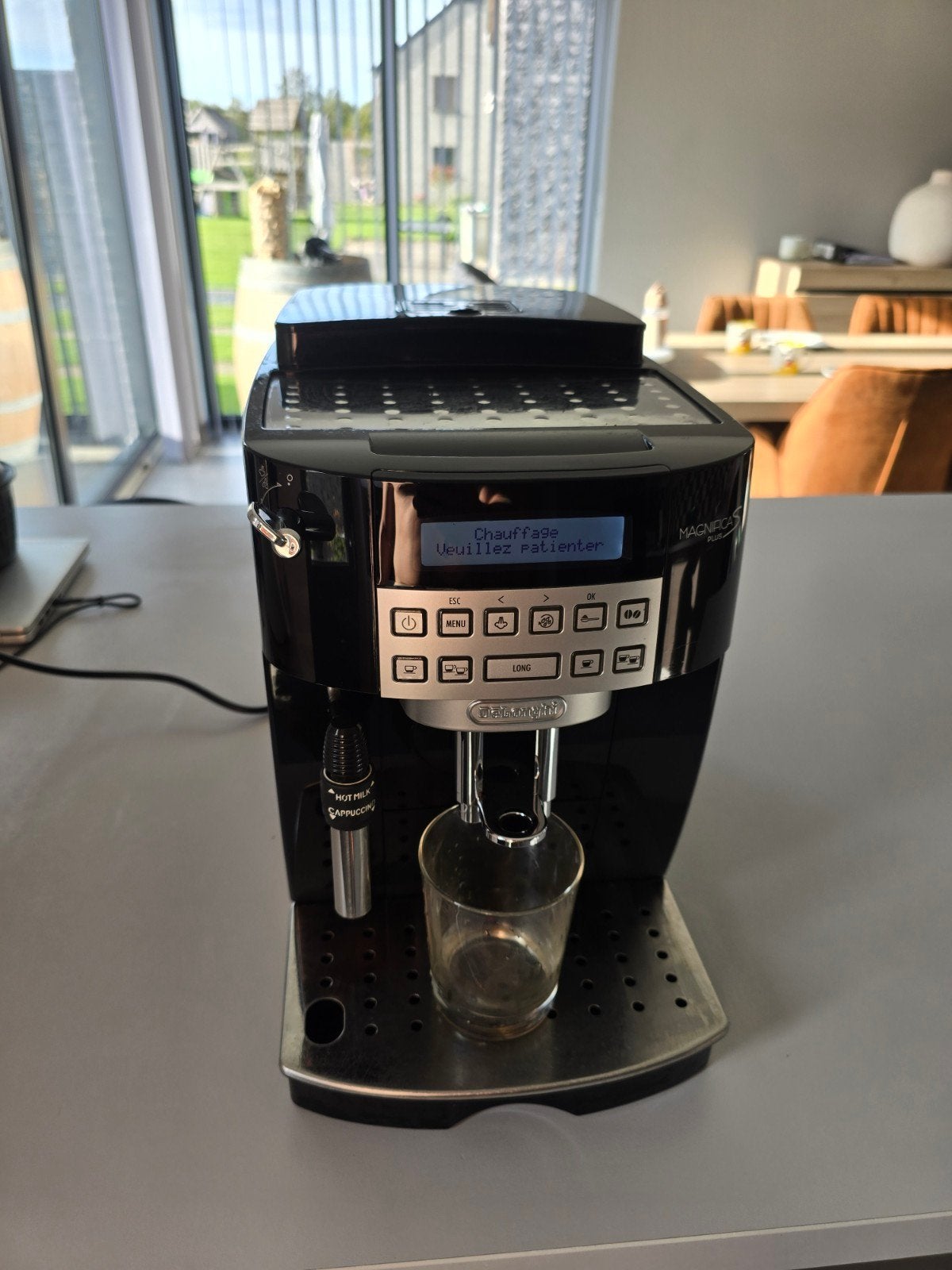 av machine a café Delonghi magnifica plus S, Electroménager, Enlèvement