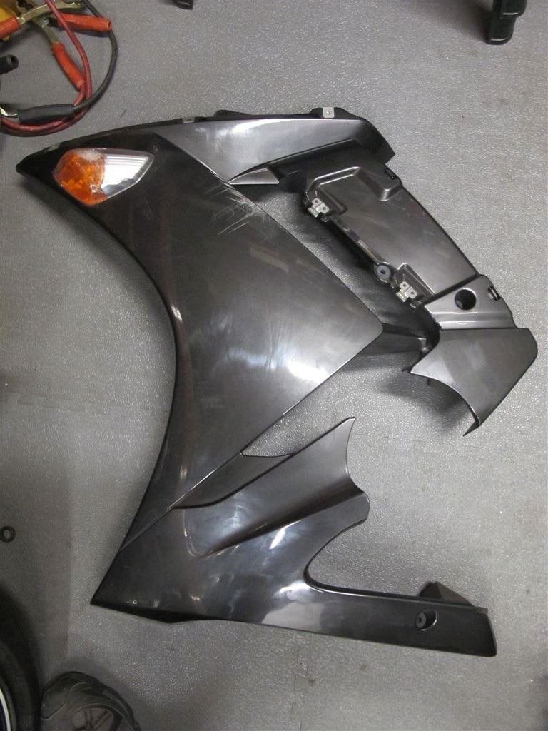 Yamaha 4B FJR1300 linker zijkuip in het DNMG grijs 2008, Motos, Enlèvement ou Envoi, Utilisé