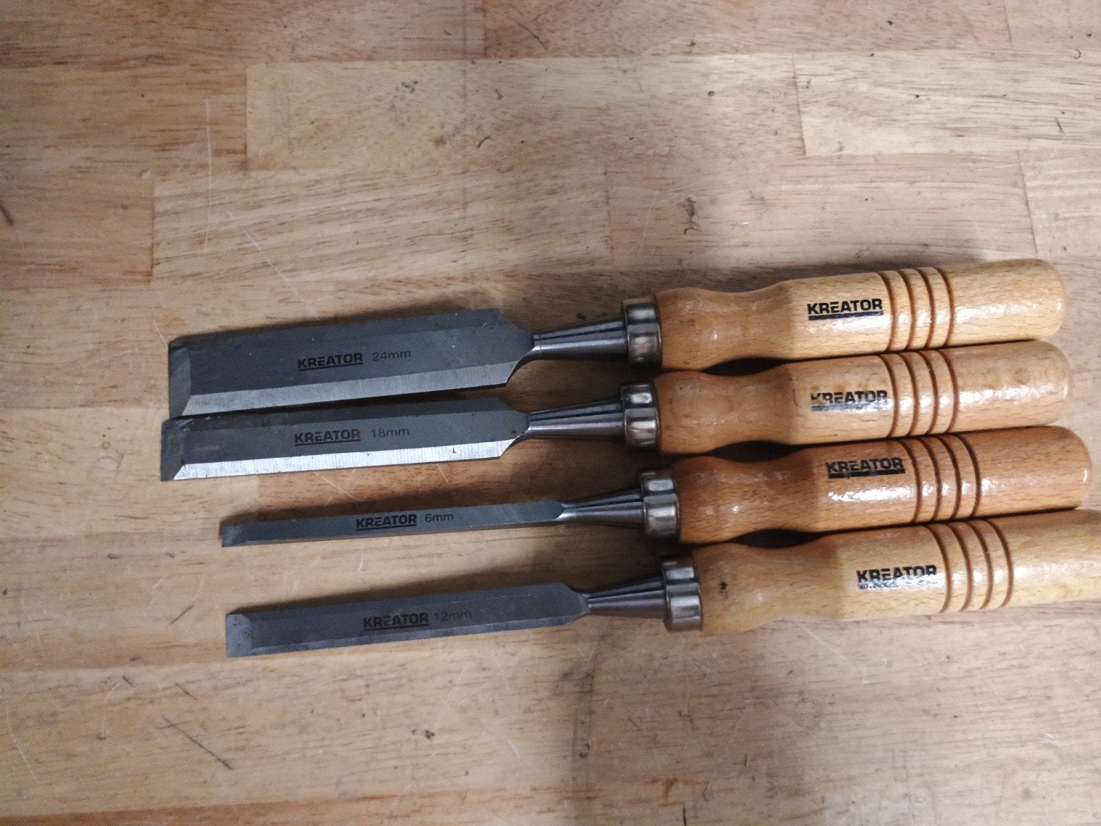 set van 4 houtbeitels Kreator , nieuw niet gebruikt, Bricolage & Construction, Outillage | Outillage à main, Enlèvement ou Envoi
