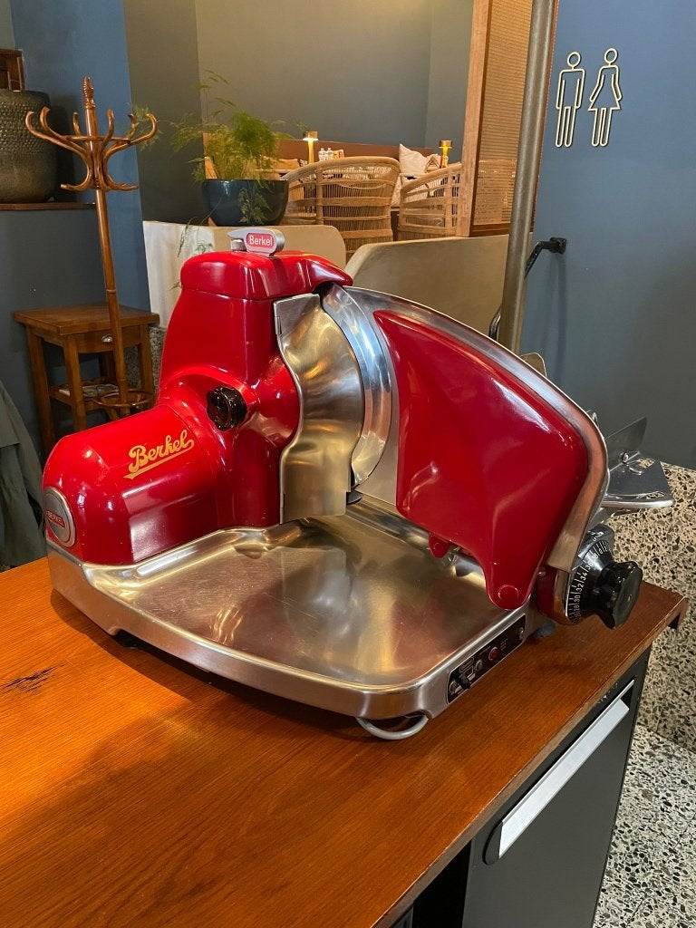 Berkel snijmachine, Enlèvement