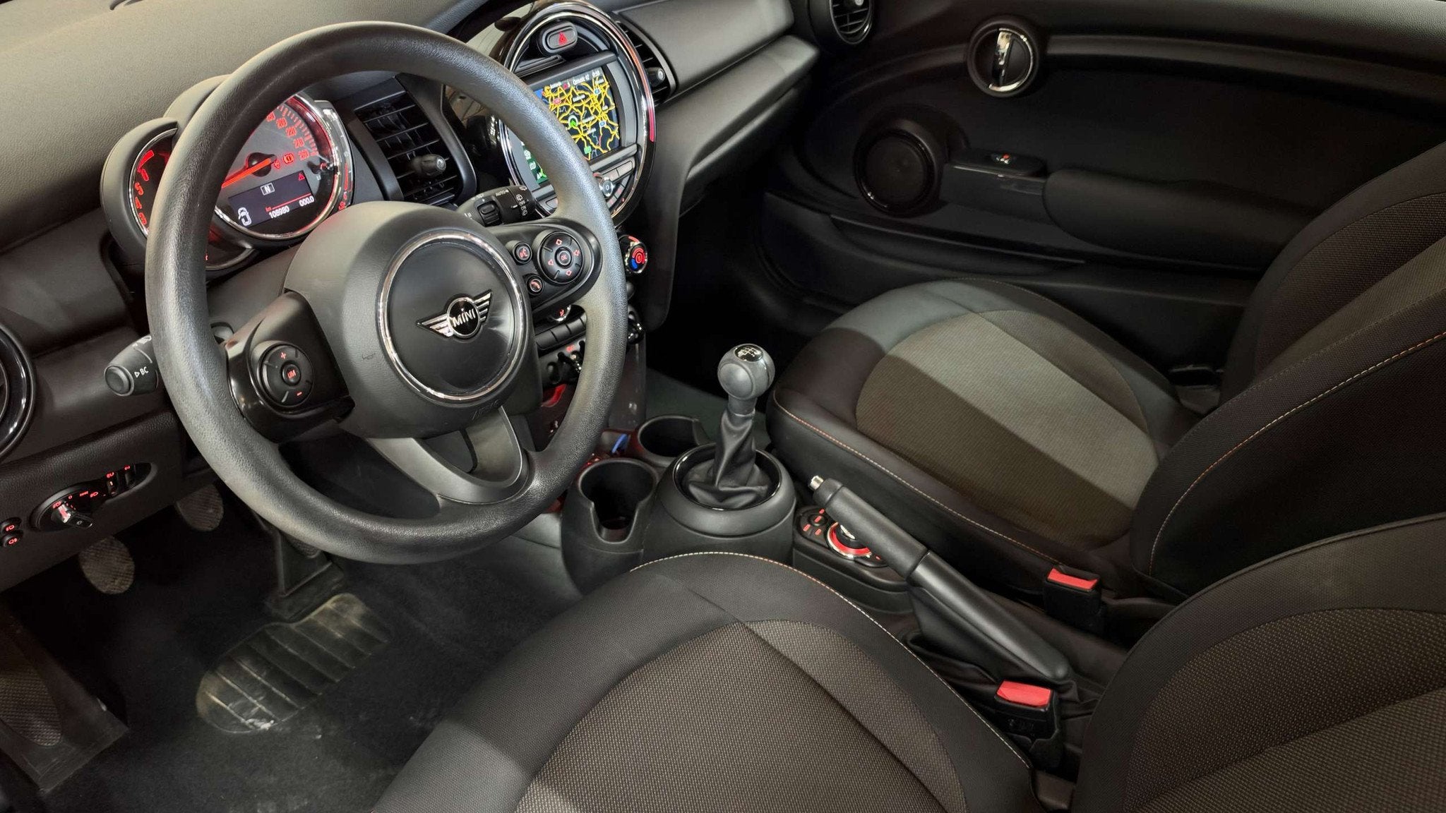 Mini Cooper D *1.5d*one*Garantie*Multi Stuur*Navigatie*Parke, Achat, Entreprise, Noir, 99 g/km