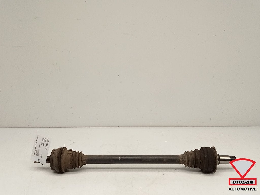 Mercedes C W204 Aandrijfas Achter Links Rechts A2043501710, Gebruikt, Mercedes-Benz AG, Mercedes-Benz, Mercedesstrasse 120
70372  Stuttgart, DE