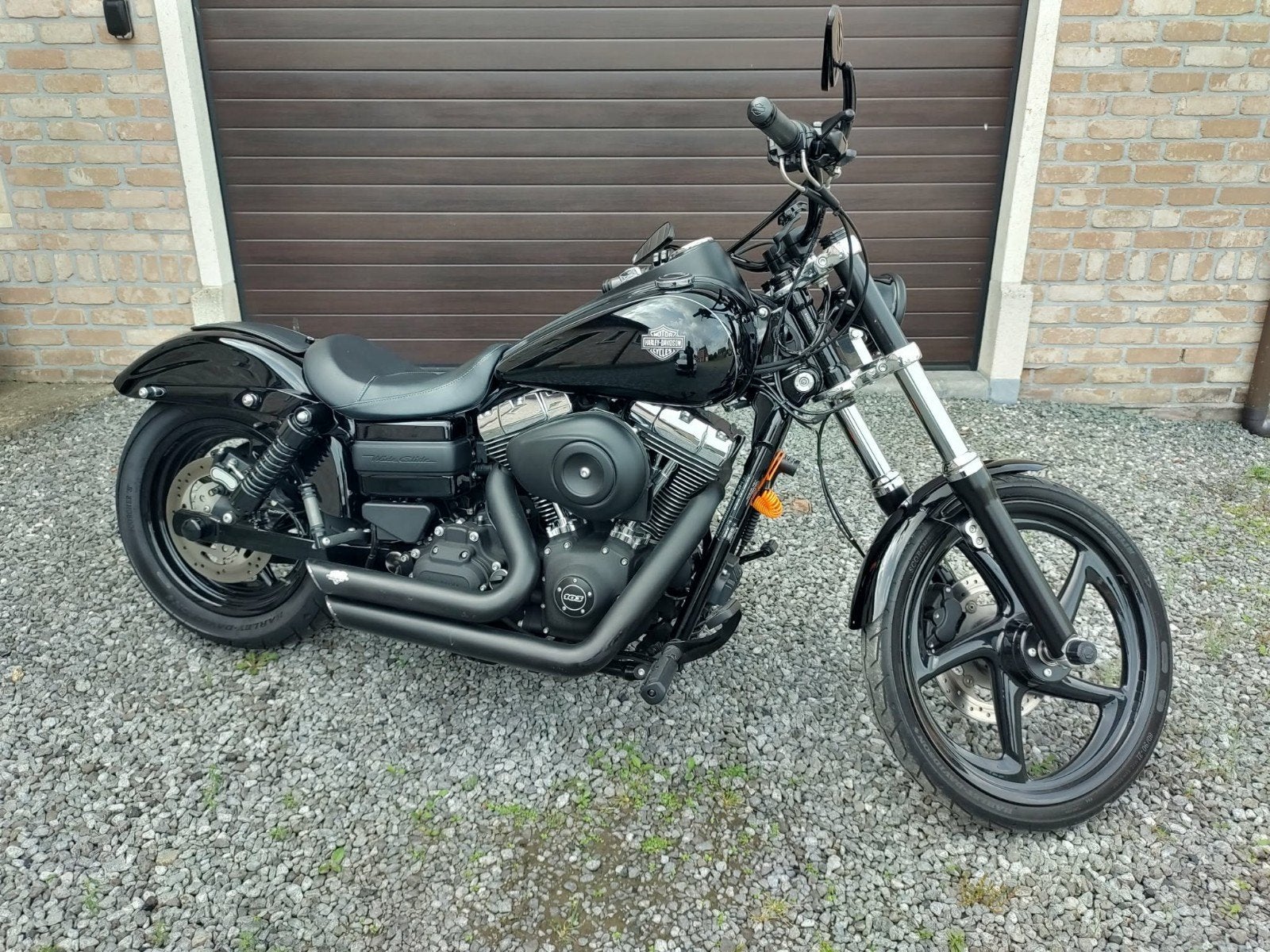 Harley Davidson wide Glide, Motos, Particulier