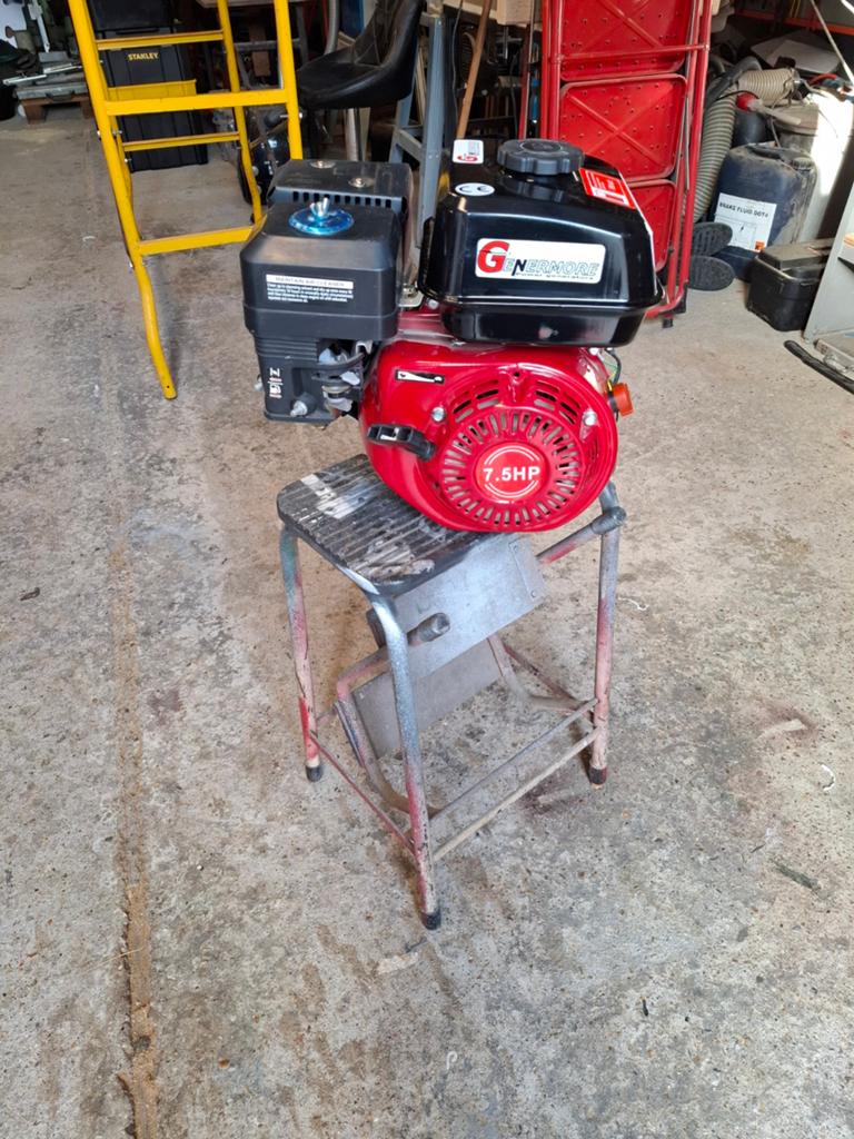 Nieuw 7.5 pk 212cc, Ophalen