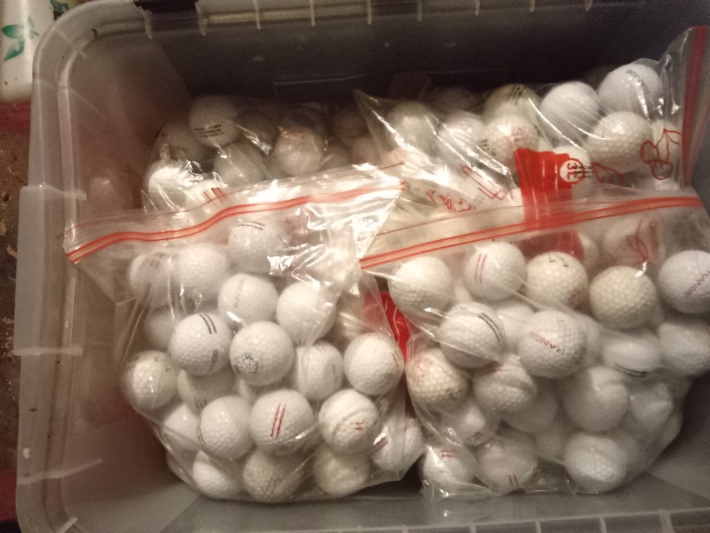500 ballen om te golfen, reeds gebruikt om te oefenen, Sport en Fitness, Golf, Ophalen, Bal(len)