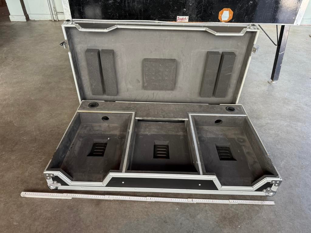 Flightcase - voor dj-set, Ophalen, Zo goed als nieuw, Flightcase