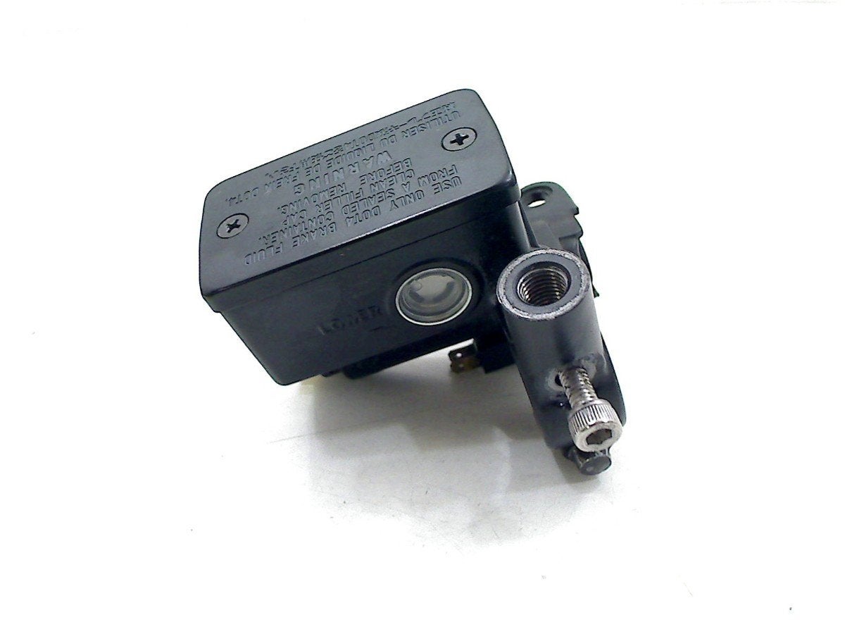 REMPOMP VOOR Suzuki SFV 650 Gladius (SFV650) (01-2000/-), Dhr. S. di Majo, Gebruikt, Info@cama-motorparts.nl, P.J. Troelstraweg 8 8
3144 CX  MAASSLUIS, NL