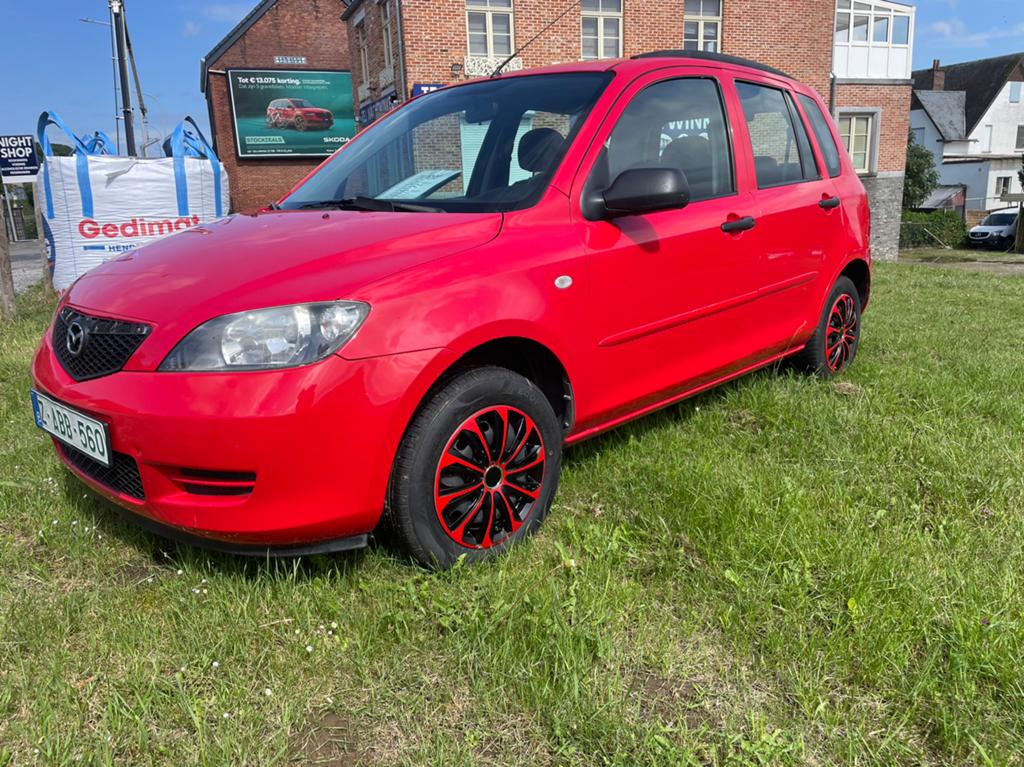 Mazda 2 benzine – 2003 – met garantie!, Bedrijf, 5 deurs, https://public.car-pass.be/vhr/21cd25f7-21d2-44fd-9a70-21b5b425ea1f