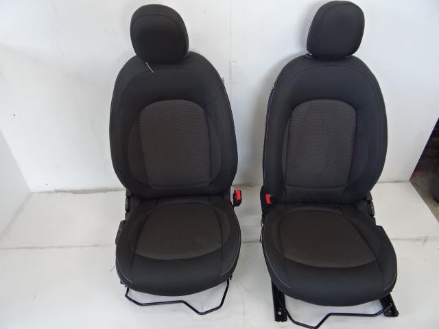 INTERIEUR COMPLET Mini Mini (F56) (01-2013/10-2017), Mevr. I. Hauben, Rue de l'Espoir 34 34
4030  GRIVEGNÉE, BE, Info@Collignon.be