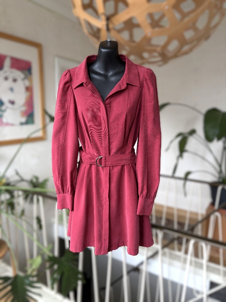 Zara  wijnrood jurkje, maatje 36/38, Kleding | Dames, Jurken, Overige kleuren, Zara, Ophalen of Verzenden, Zo goed als nieuw