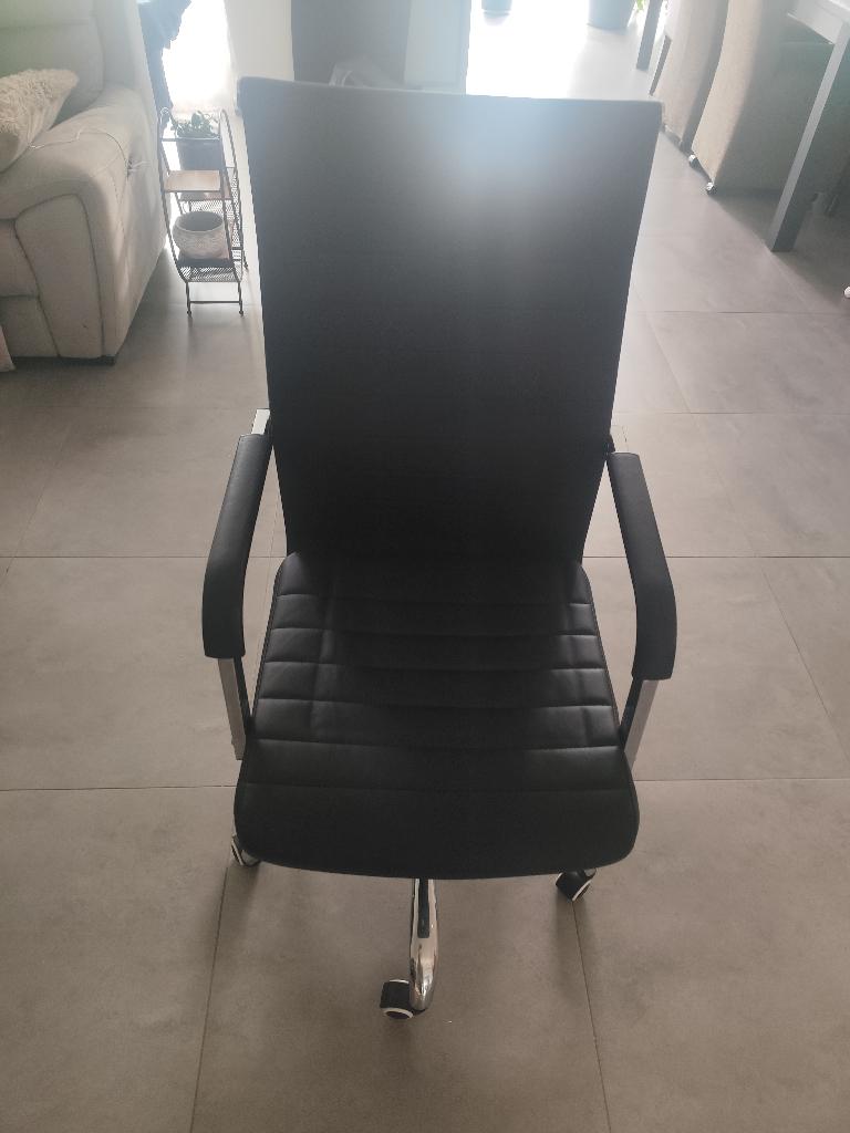Chaise, Ophalen, Overige materialen, Gebruikt, Zwart