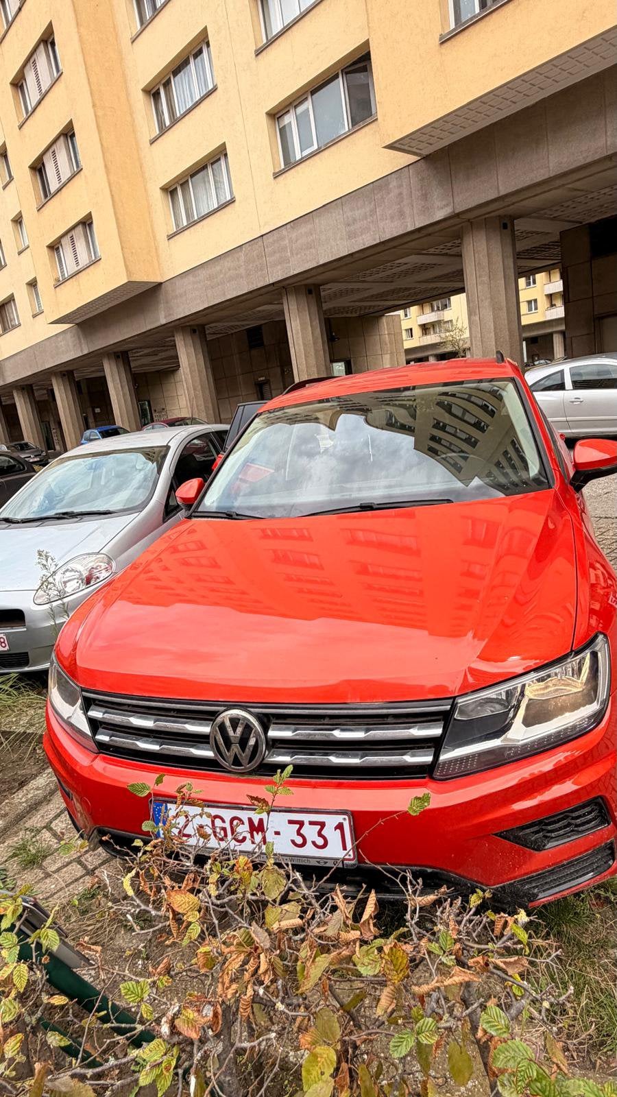 Volkswagen Tiguan 2019 benzine 7zitter Automaat 121.000 km, Autos, Rouge, Alarme, Achat, Entreprise