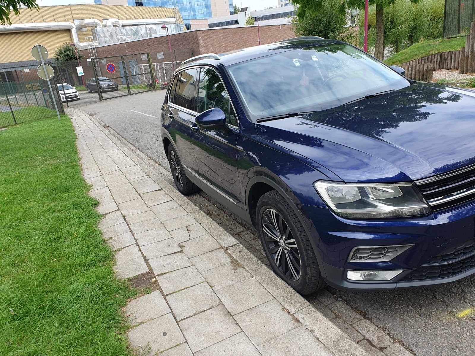 Je vous a vendre ma voiture Marc tigoin modèle 2018, Autos, Particulier, Achat