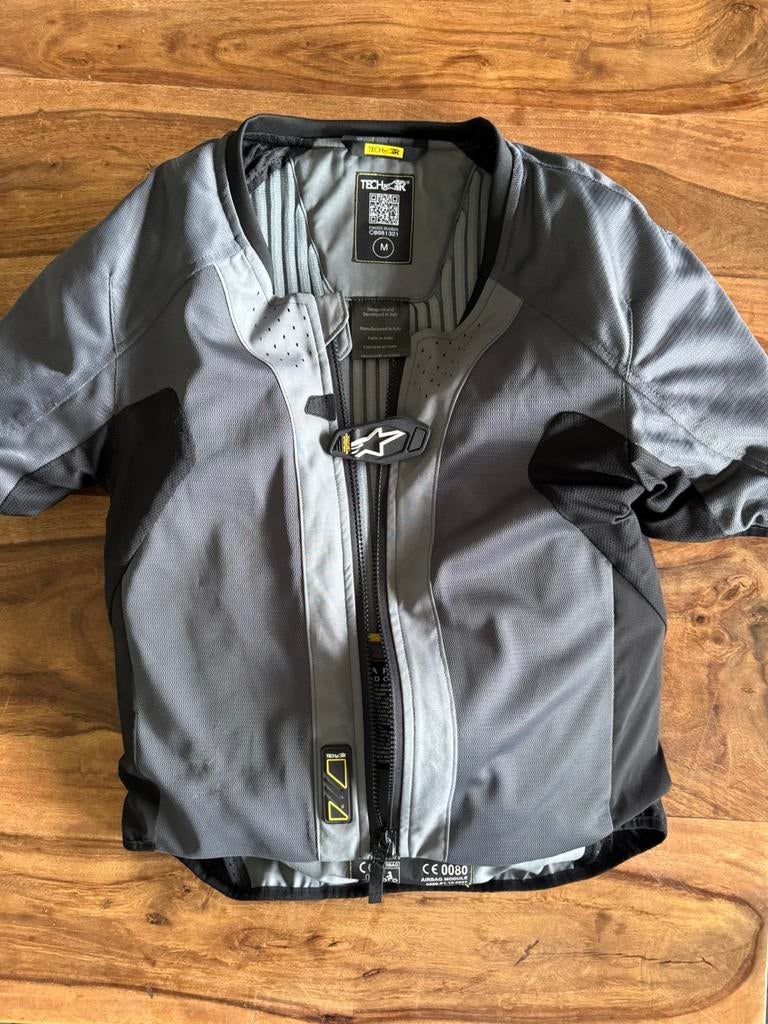 Alpinstar Tech Air 5 Airbag (gemiddeld), Motoren, Ophalen