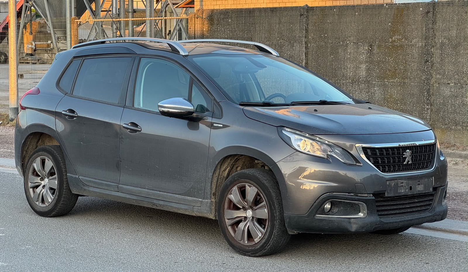 Peugot 2018 / 2008, Bluetooth, Euro 6, Handgeschakeld, Particulier