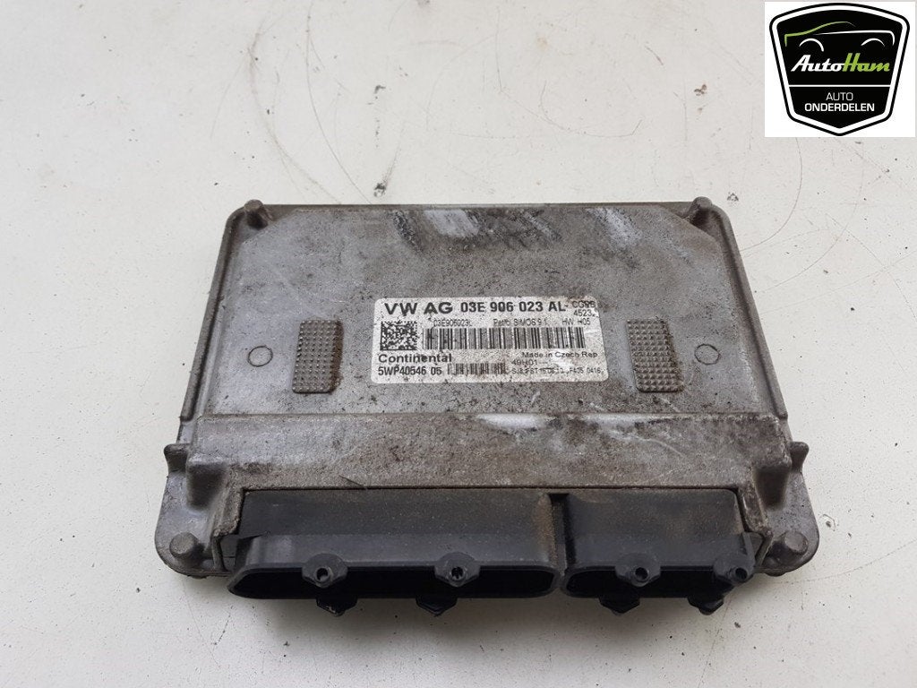 CALCULATEUR MOTEUR ECU Polo V (6R) (|03E906023AL|), Volkswagen, Utilisé, Continental AG, Continental-Plaza 1
30175  Hannover, DE