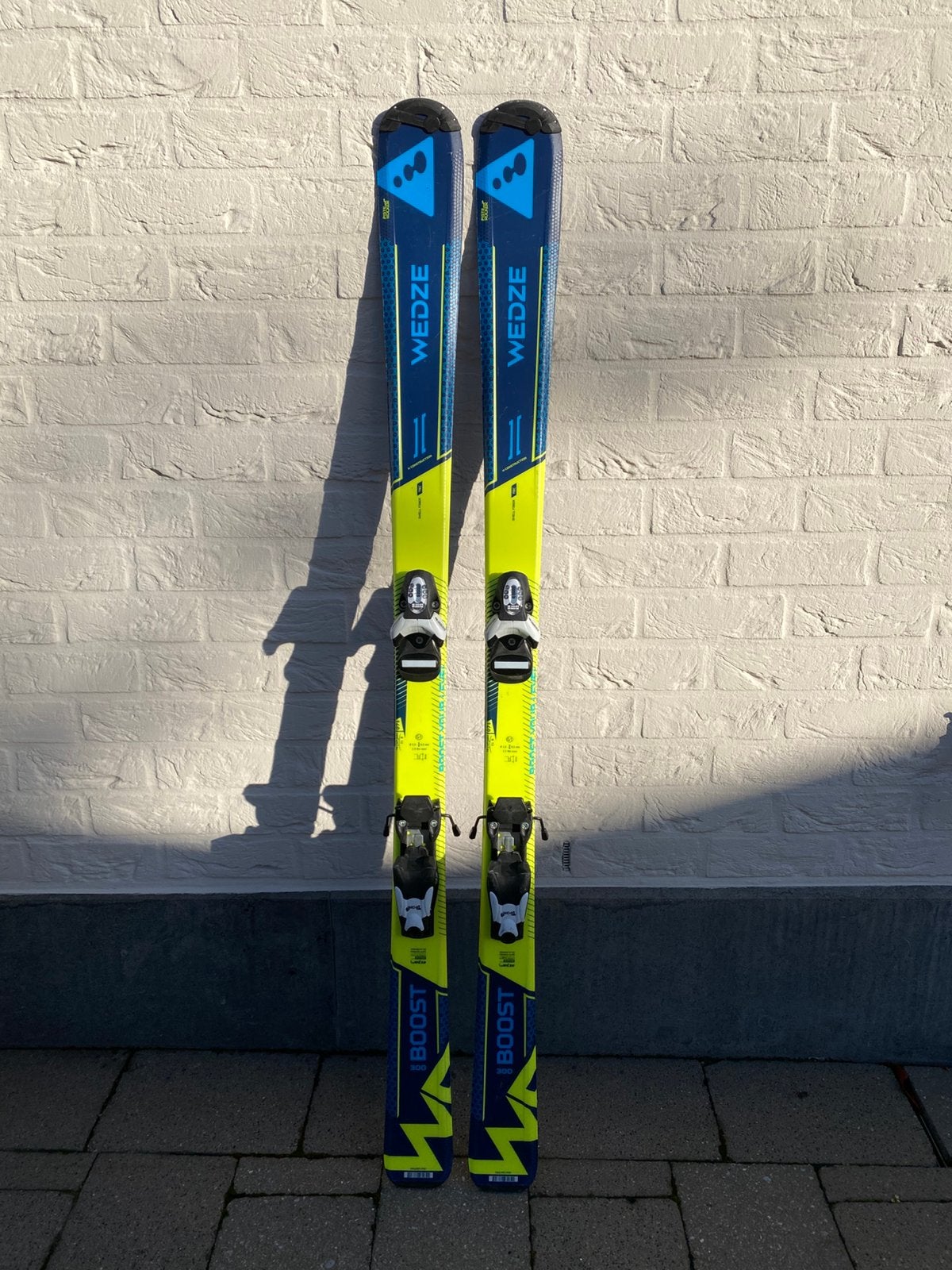 Ski’s Wed’ze 140cm, Sport en Fitness, Ophalen, Zo goed als nieuw, Ski