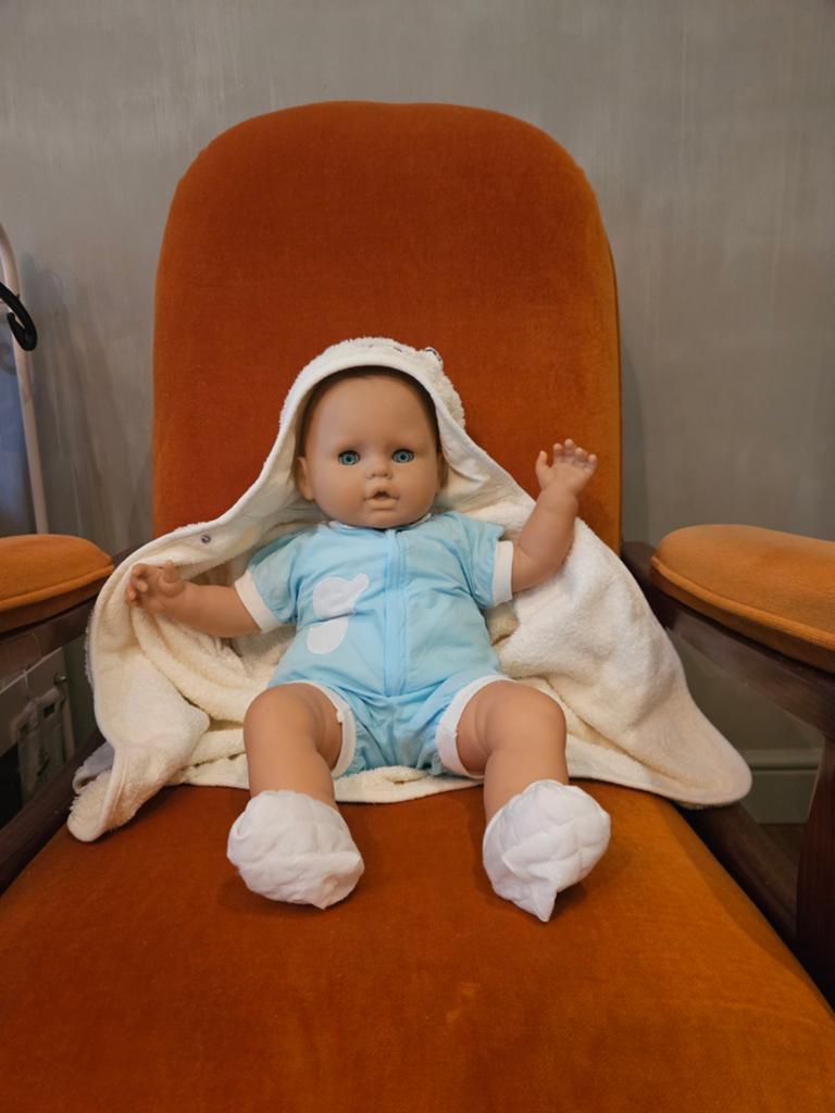Grote baby pop, Ophalen of Verzenden, Pop