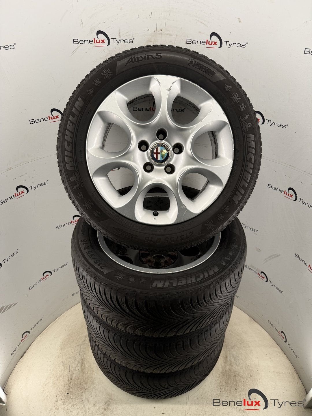 origineel winter Alfa Romeo 159 Giulietta AlfaRomeo snow ms, Auto-onderdelen, -, Banden en Velgen, Gebruikt, 215 mm