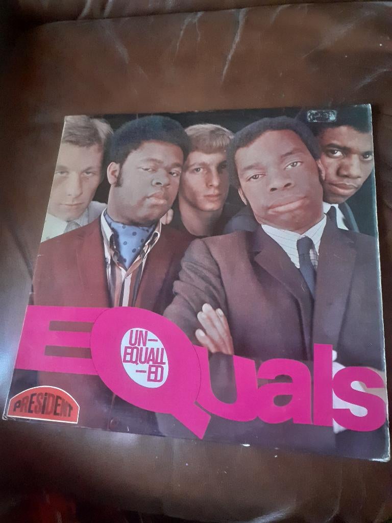 LP Equals : Unequalled, Ophalen of Verzenden