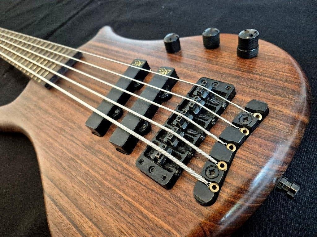Warwick Thumb BO5, Muziek en Instrumenten, Snaarinstrumenten | Gitaren | Bas, Ophalen, Gebruikt, Elektrisch, 5-snarig