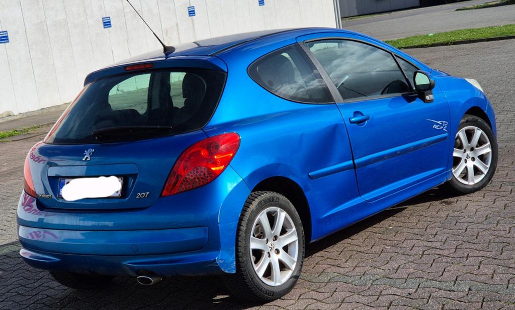 Peugeot 207 16hdi 81kw 220mkm RCUP 2008. Ctok 1900€, Auto's, Peugeot, 1600 cc, Particulier, 81 kW, Euro 4