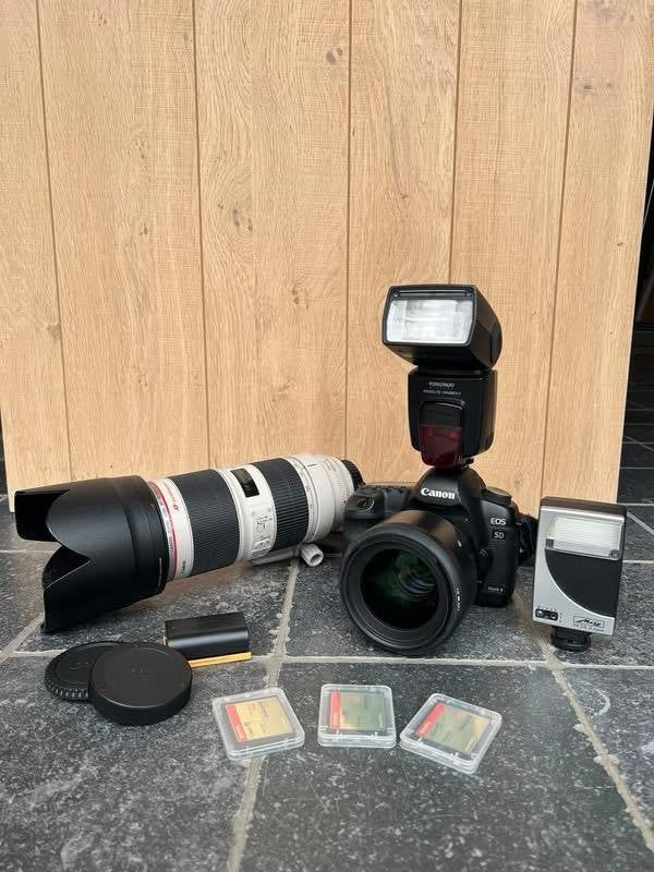 Canon body , canon lens , sigma lens , canon draagtas, Ophalen, Zo goed als nieuw, Canon, Zoom