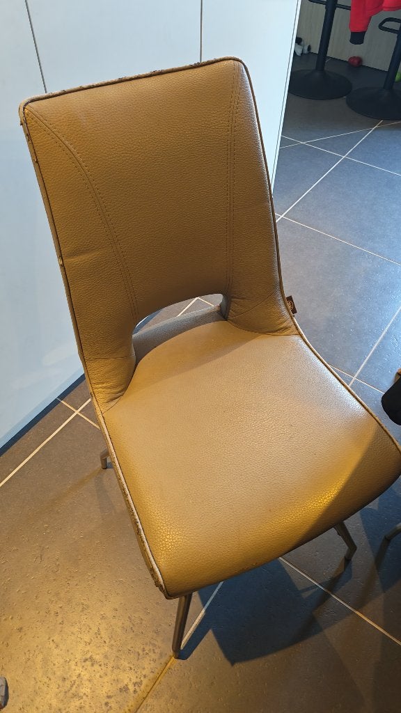 4 Eetkamerstoelen, Huis en Inrichting, Ophalen, Gebruikt, Grijs, Vier